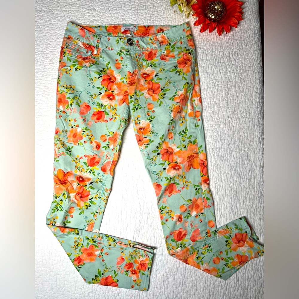 Candie's Women's Misses Juniors Pastel Floral Pattern Pants; 9